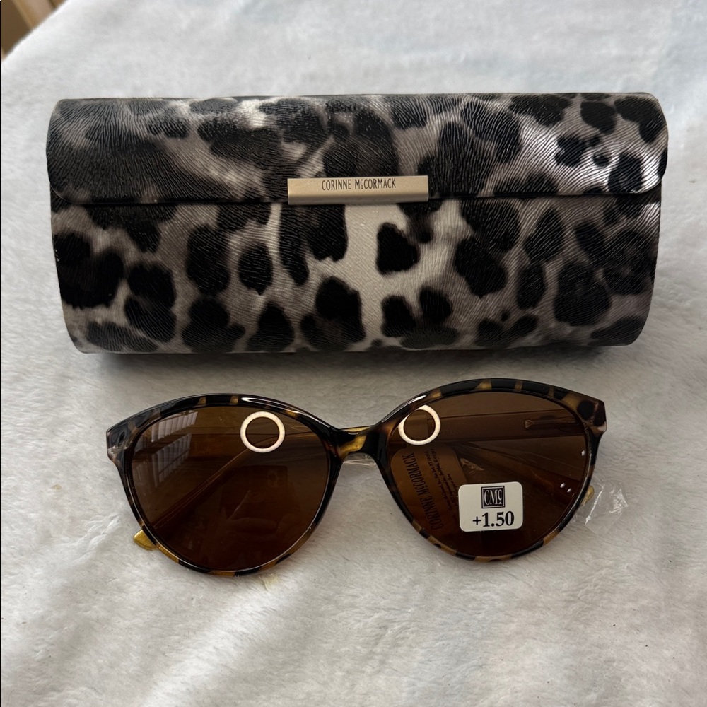 New Corinne McCormack Bi-Focal Reading Sunglasses Brittany in Tortoise +1.5